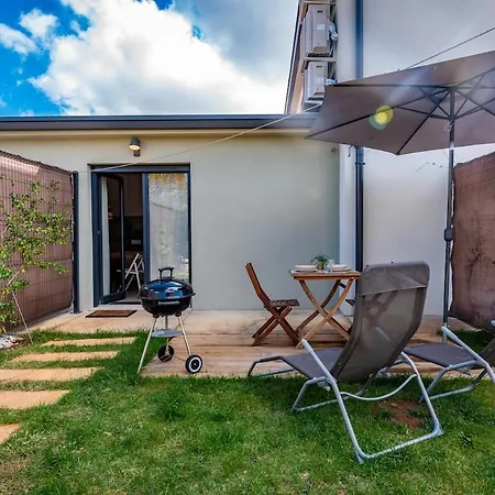 Cute&comfy With Outdoor Space -new Built 아파트 *